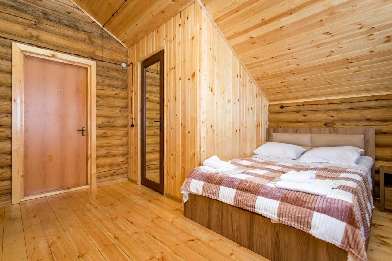 Snow Time Eco Chalet Gudauri Eksteriør billede